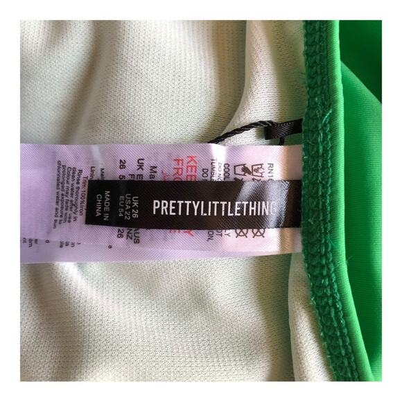 Pretty Little Thing NWT Green Bead Detail Ruched Cut Out Plus Swimsuit Size 22 - Picture 7 of 15